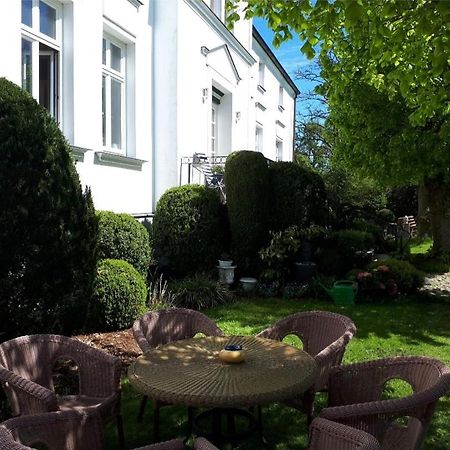 Altes Bauernhaus im Grünen Steffenshagen Exterior foto